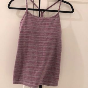 Lululemon top
